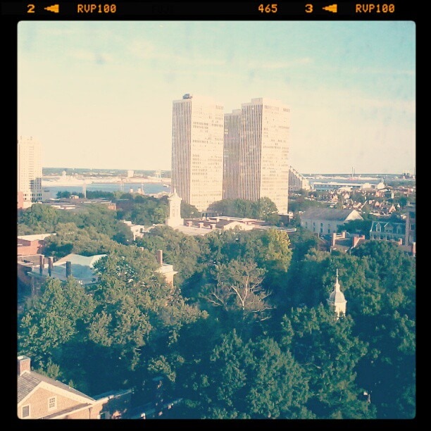 view from omni philadelphia hotel