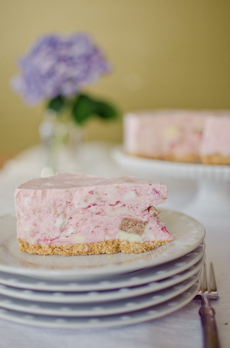 strawberry icecream cheesecake-1