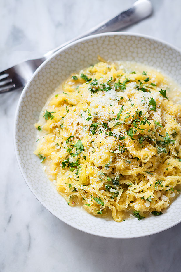 Parmesan-Garlic-Spaghetti-Squash
