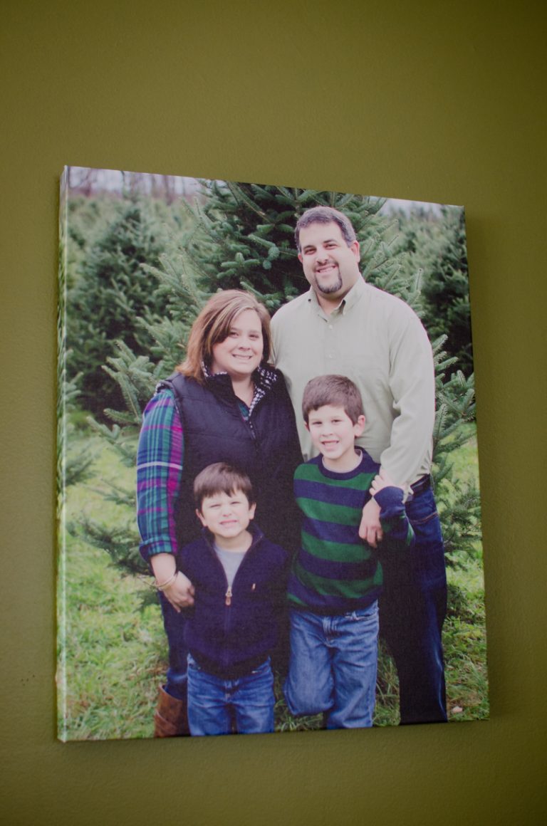 Create a Family Gallery Wall This Holiday Season